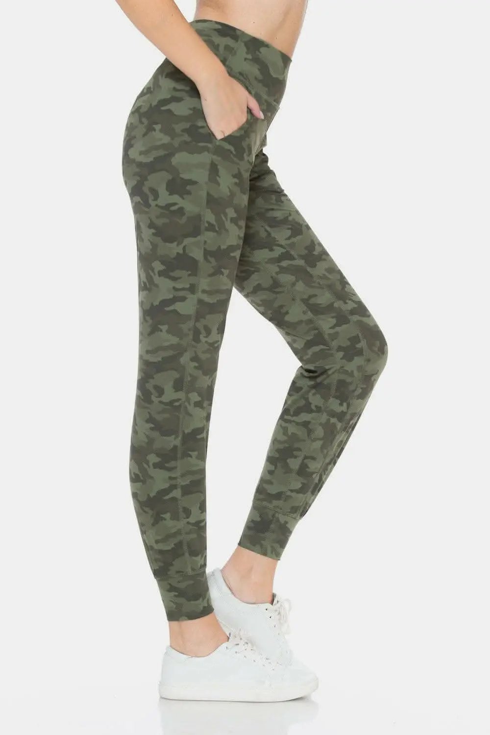 T-Shirts Trendsi Camo High Waist Leggings Women's Activewear Comfortable & Stylish