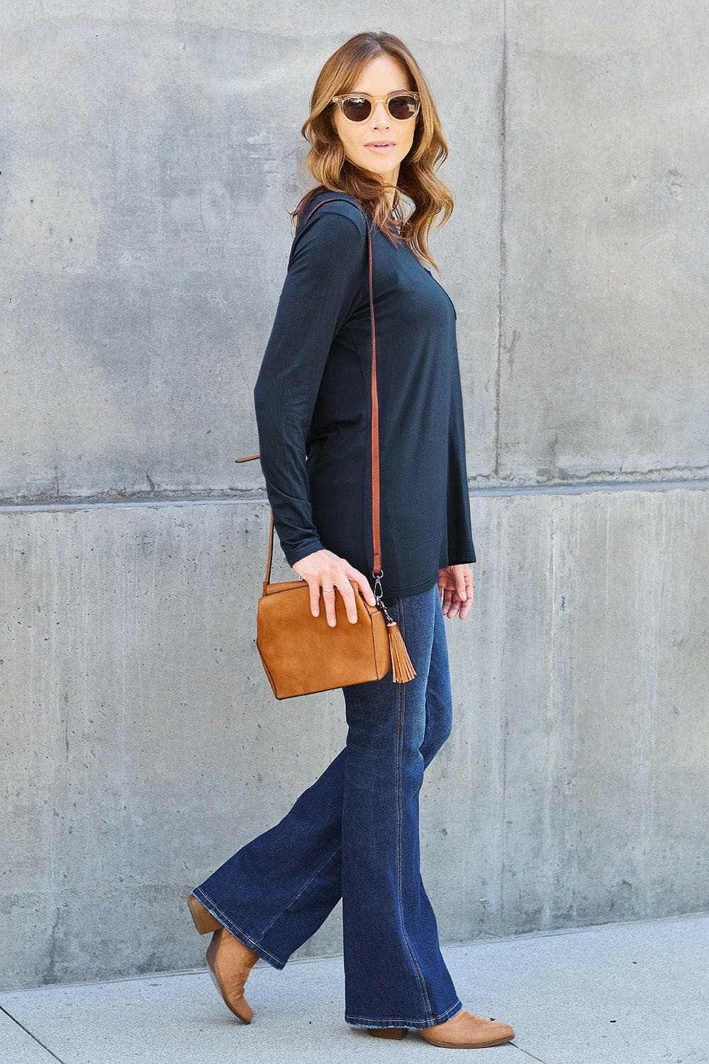 T-Shirts Trendsi TIKTOK - Luxe long sleeve top with pockets