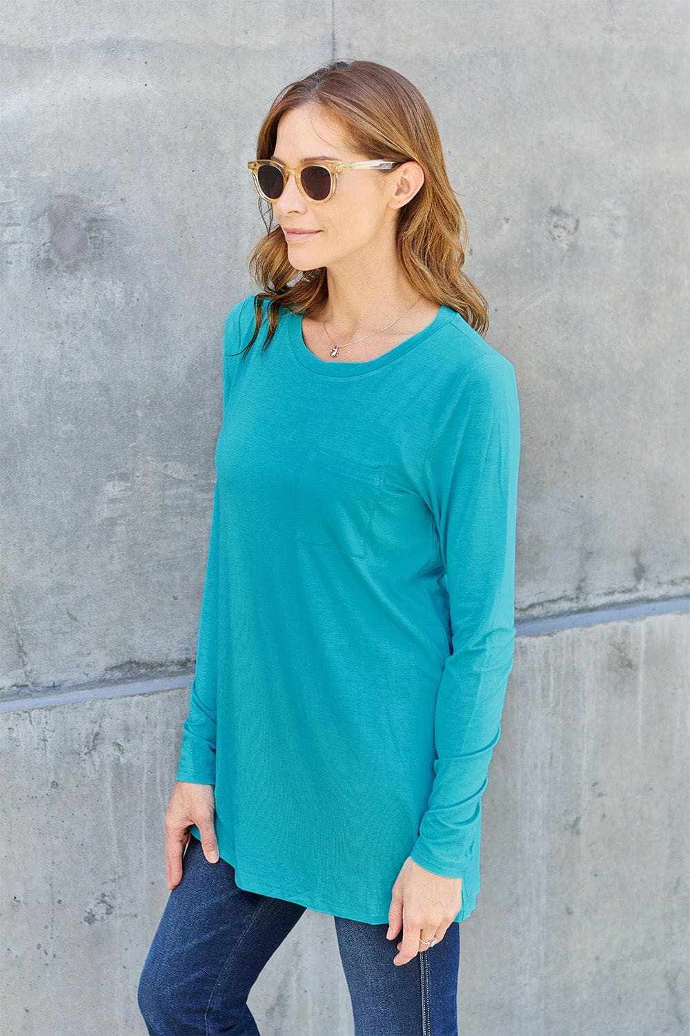 T-Shirts Trendsi TIKTOK - Luxe long sleeve top with pockets