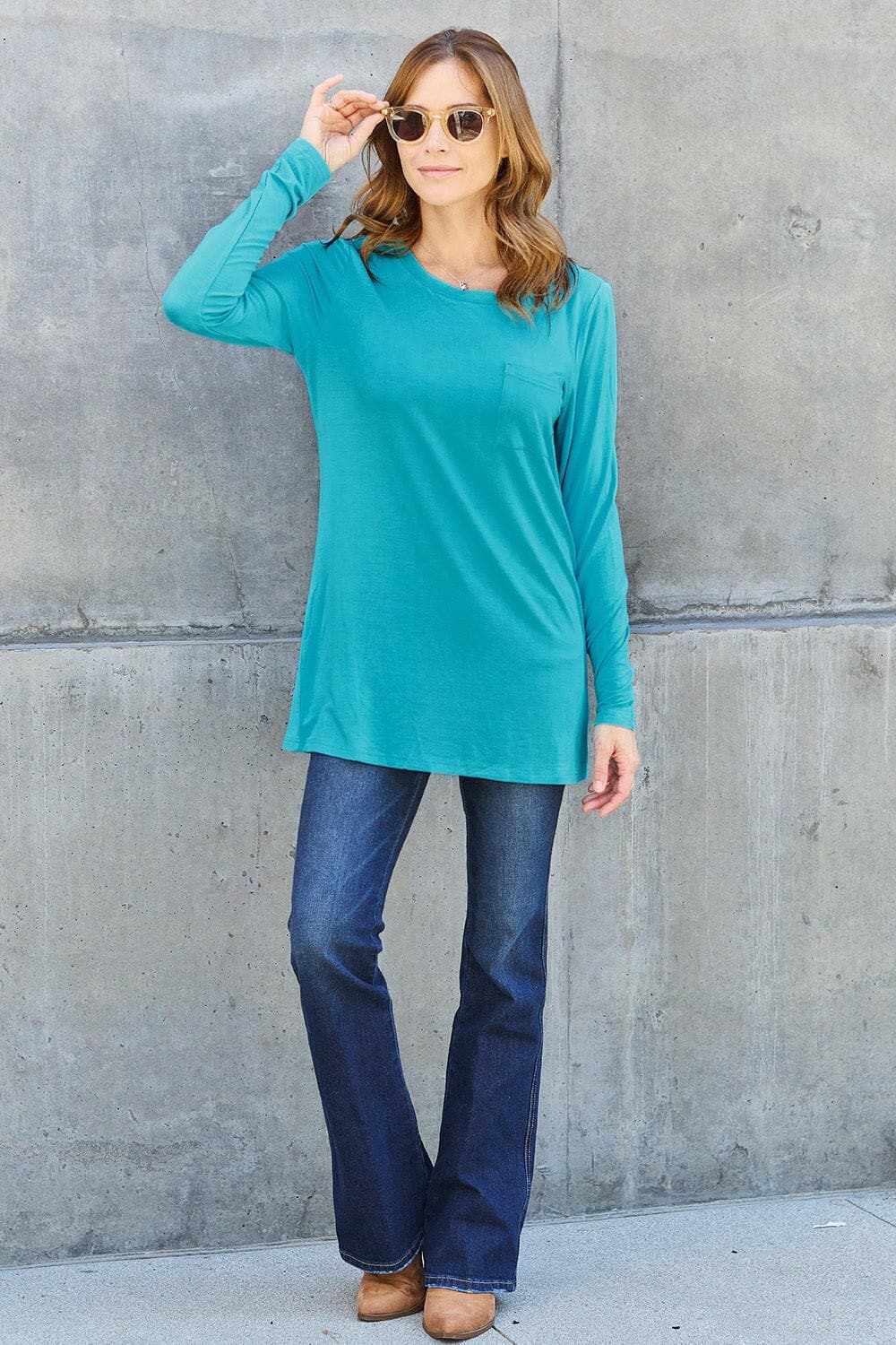 T-Shirts Trendsi TIKTOK - Luxe long sleeve top with pockets