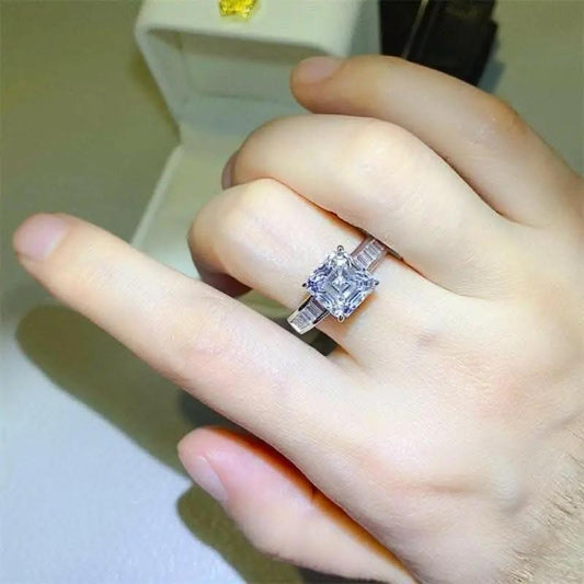 T-Shirts Trendsi just arrived - Luxurious 3ct moissanite ring