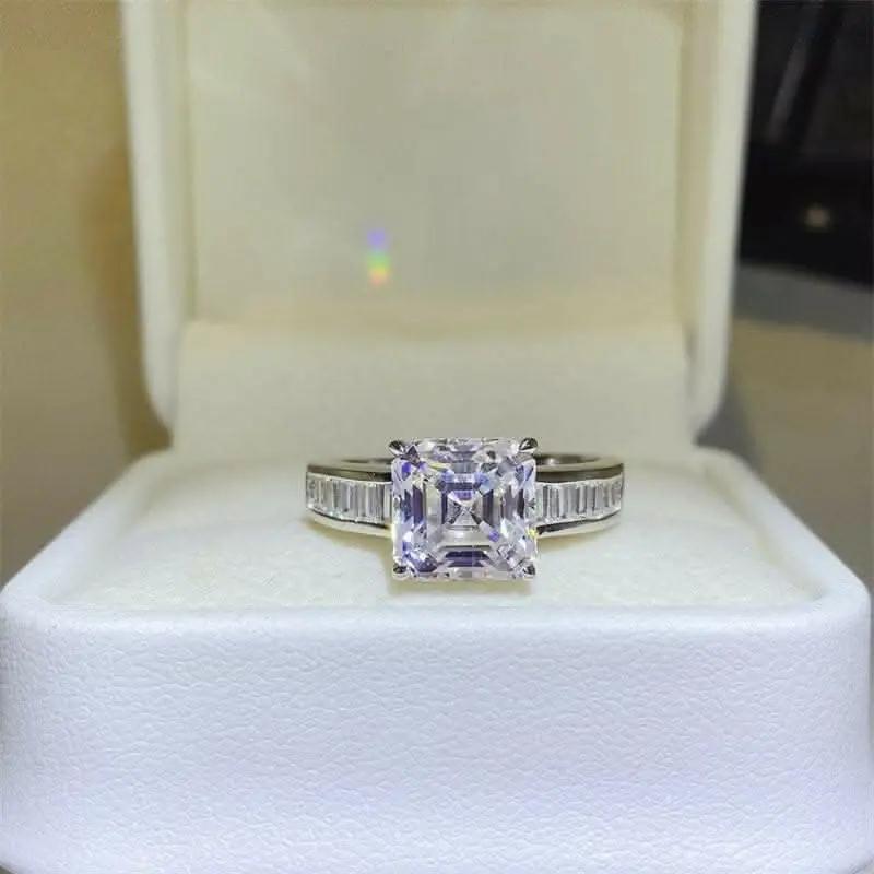 T-Shirts Trendsi just arrived - Luxurious 3ct moissanite ring