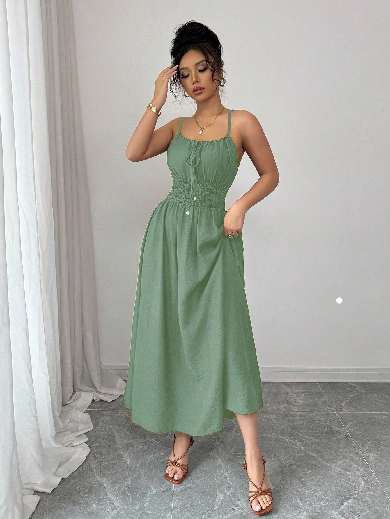 Design Tube Top Sleeveless Pleated Waist Solid Color Suspender Women Dress