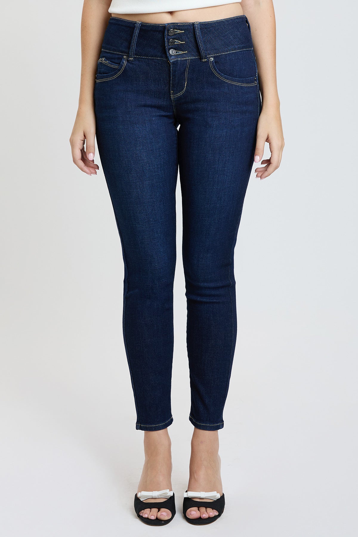 Women's Luxe Mid Rise 3-Button WannaBettaButt Skinny Jeans