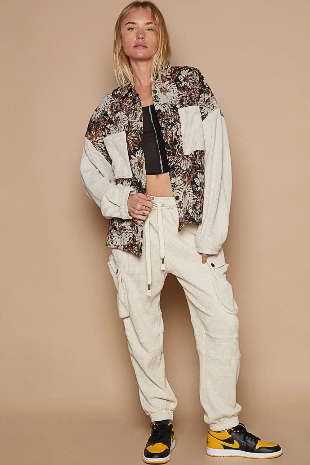 Pants Trendsi POL Contrast Sleeves Button Down Floral Jacquard S