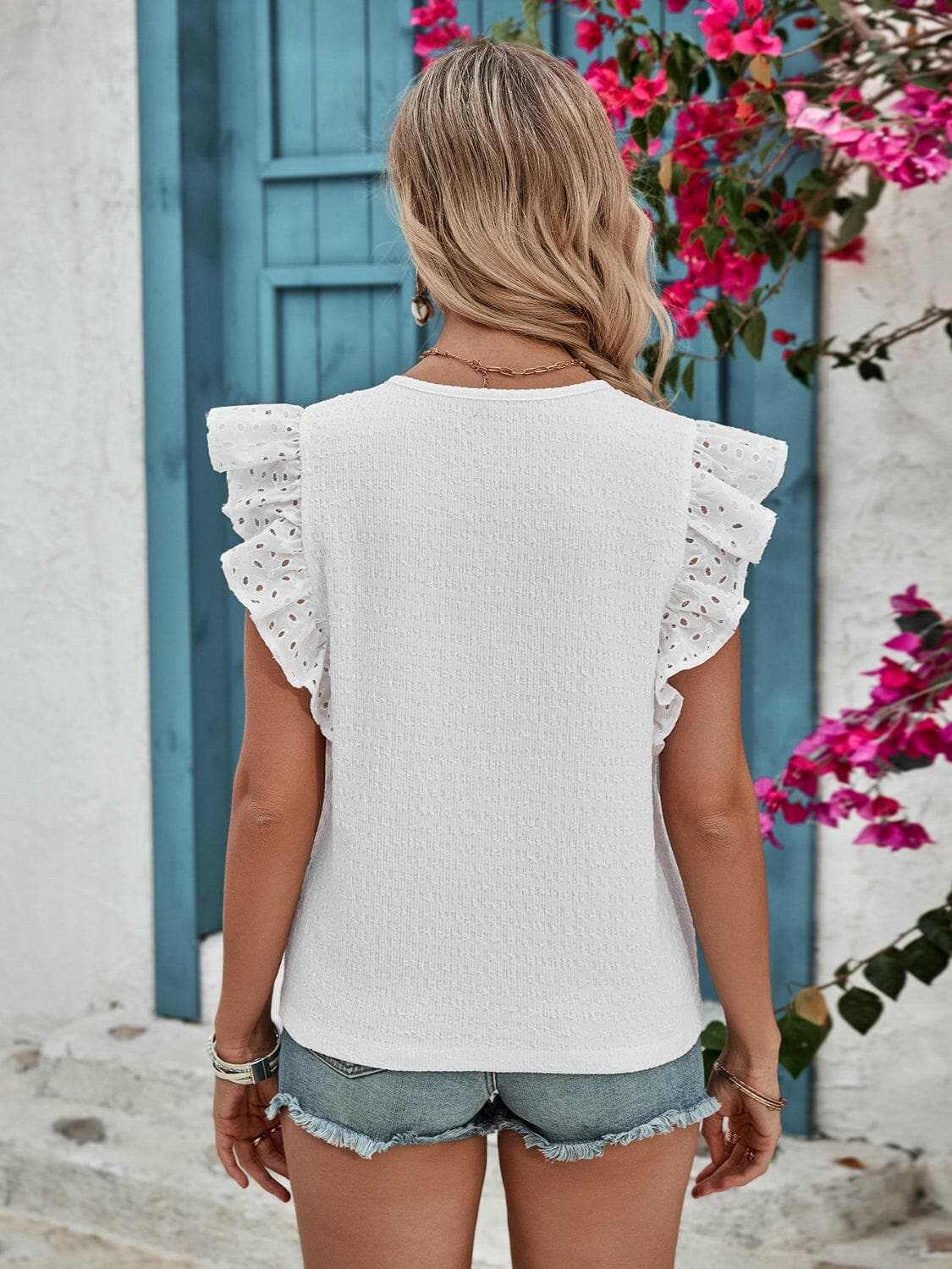 T-Shirts Trendsi just arrived - Ruffled v-neck cap sleeve blouse