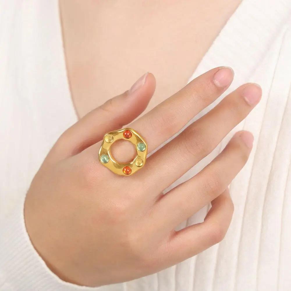 T-Shirts Trendsi Titanium steel ring with glass bead