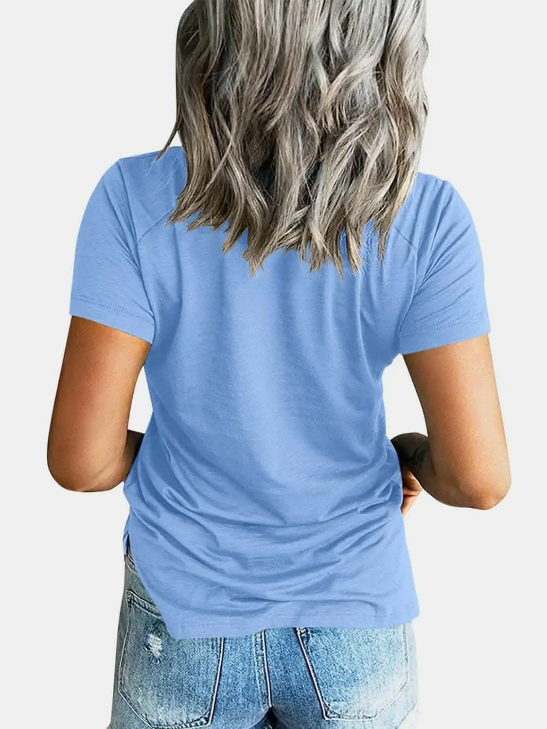 T-Shirts Trendsi just arrived - V-neck tee with pockets - comfy fit