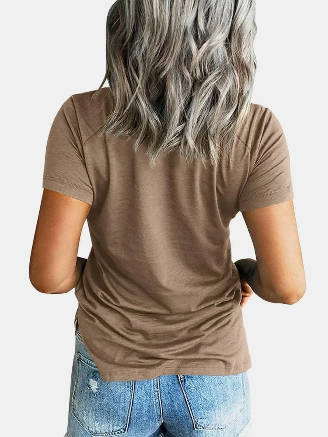 T-Shirts Trendsi just arrived - V-neck tee with pockets - comfy fit