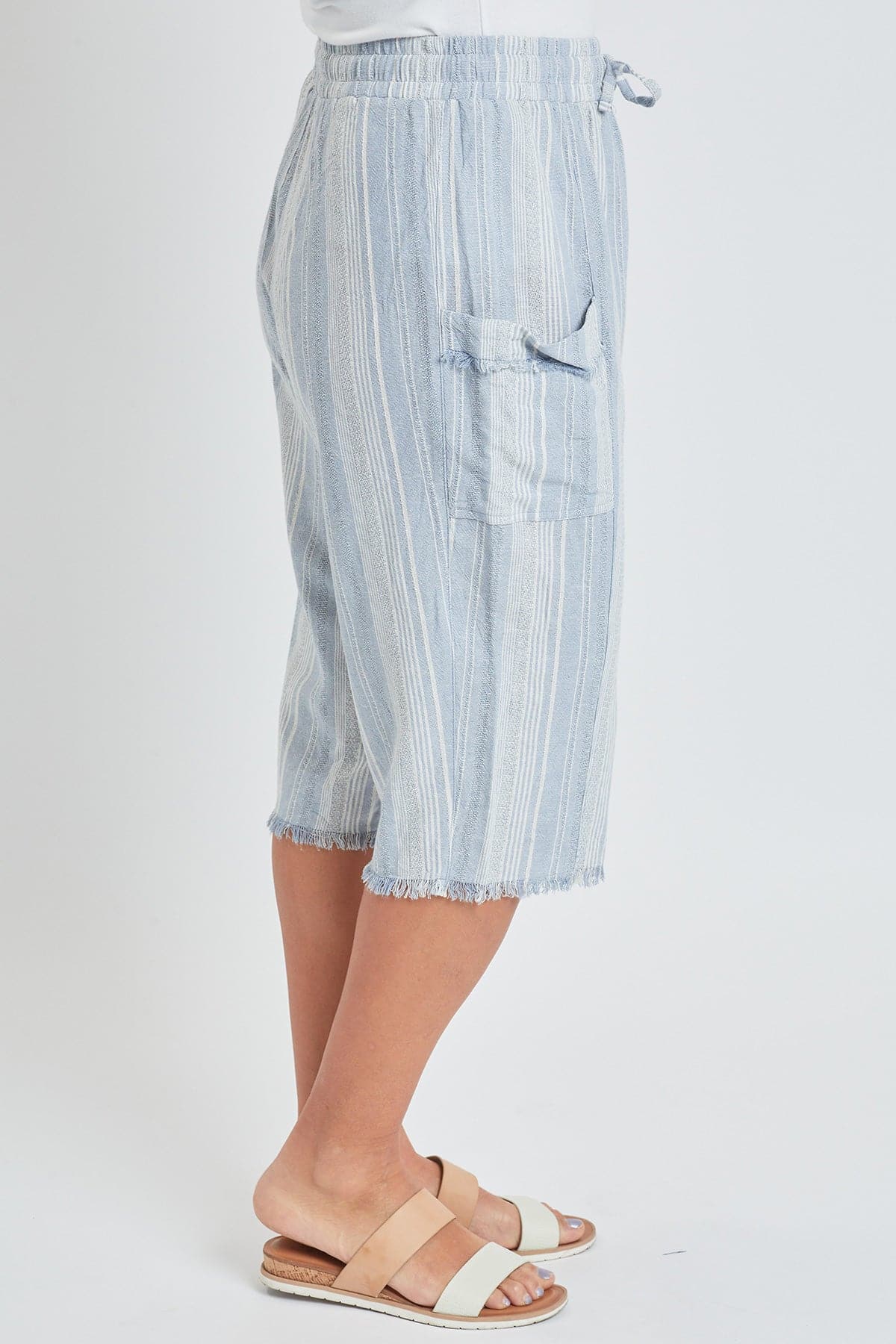 Women's Pull-On Skimmer W/ Side Panel & Wrap Pockets