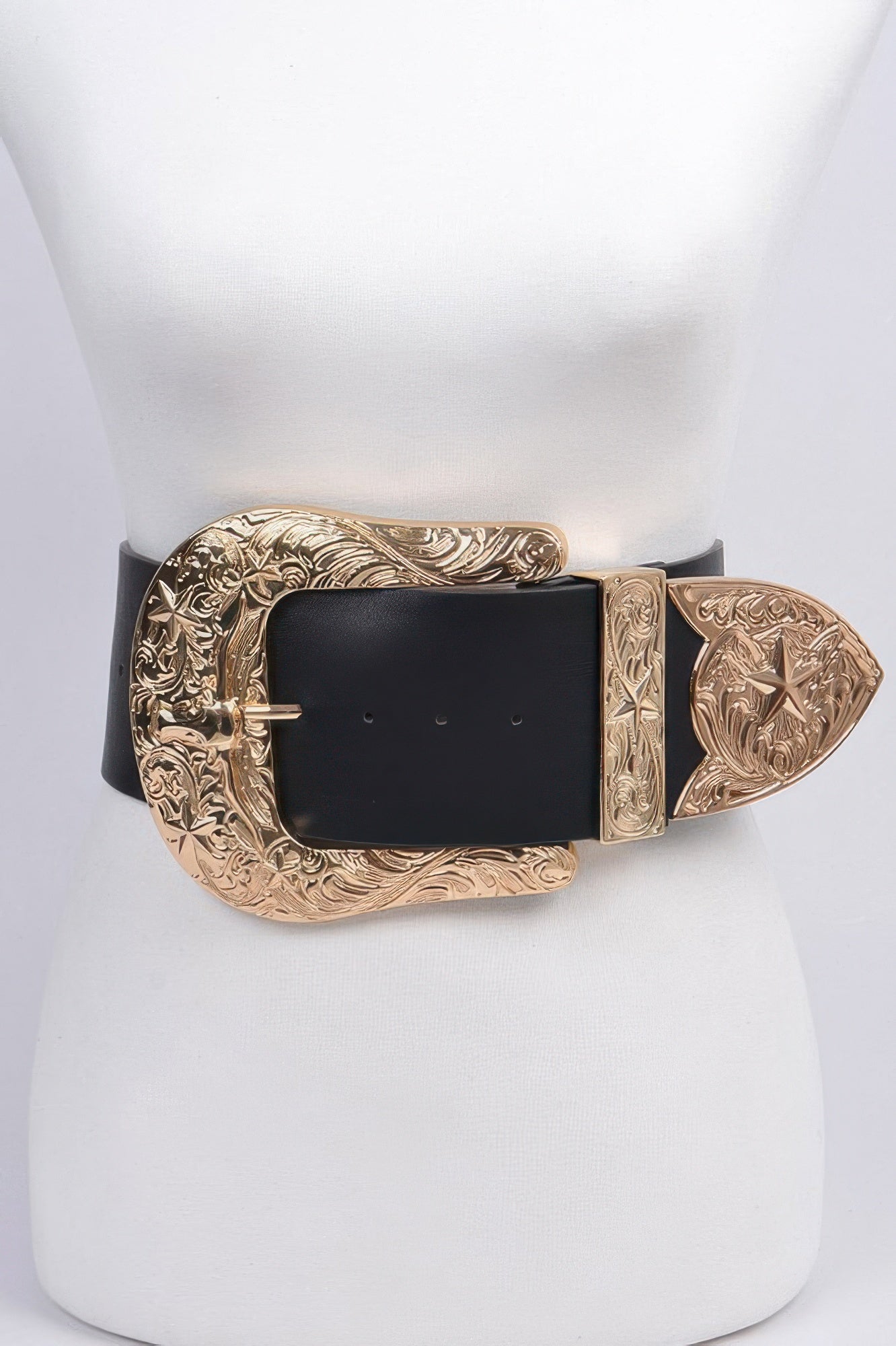 Bulky Buckle Belt