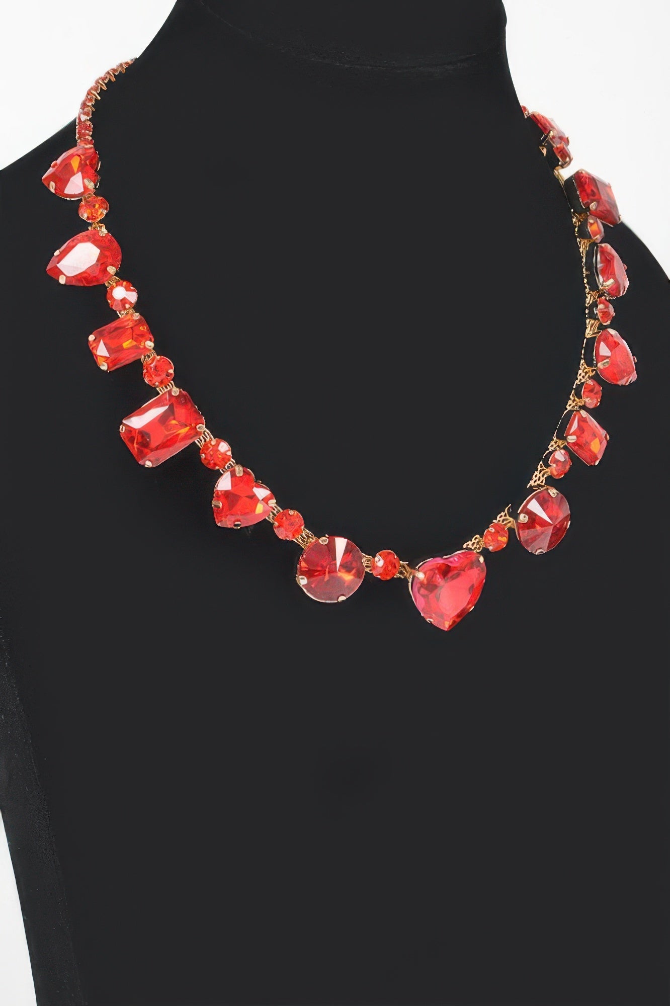 Stone Earring And Necklace Set
