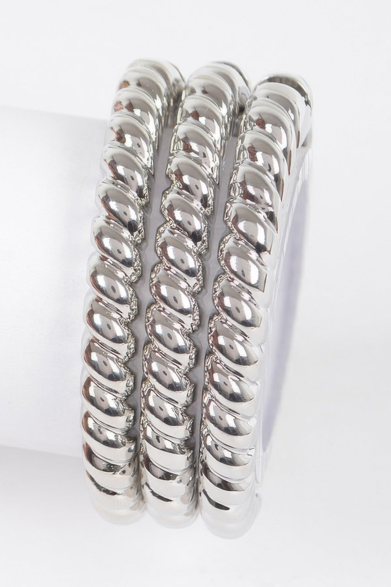 Three Pieces Set Metal Bangle
