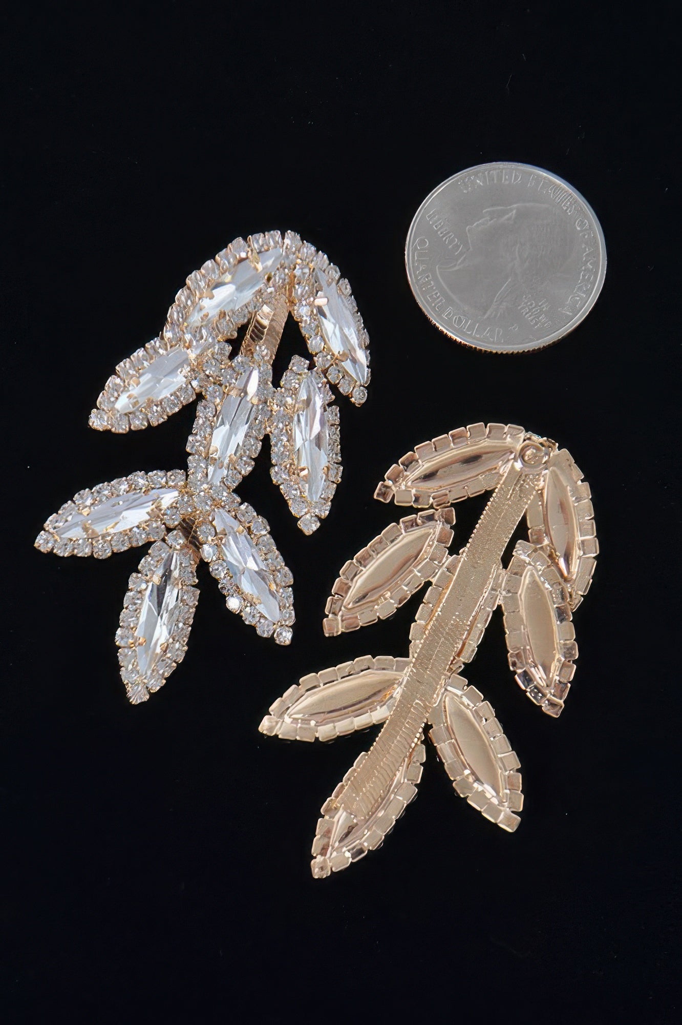 Rhinestone Leaf Earring