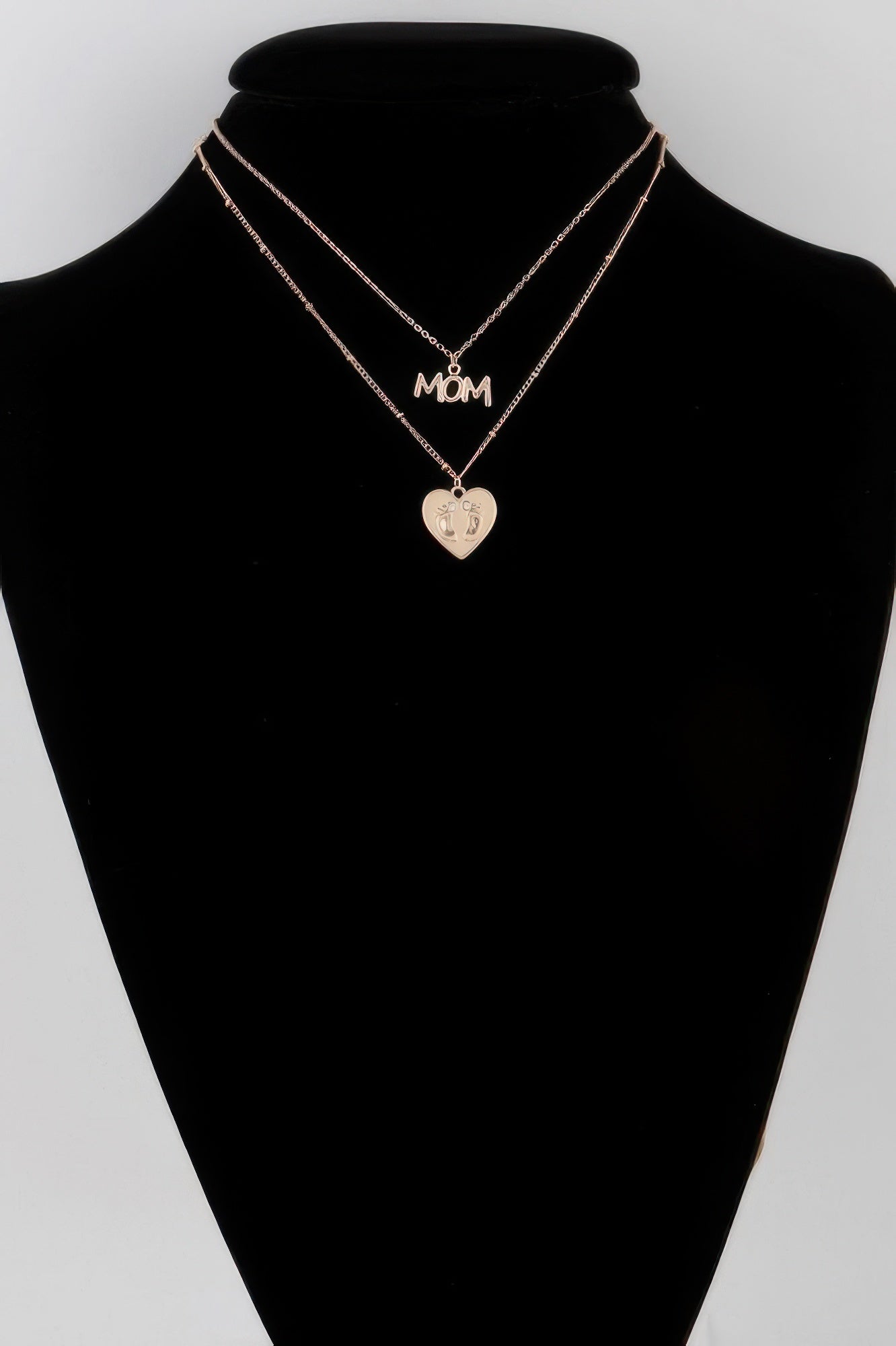 Mom Heart Pendant Necklace