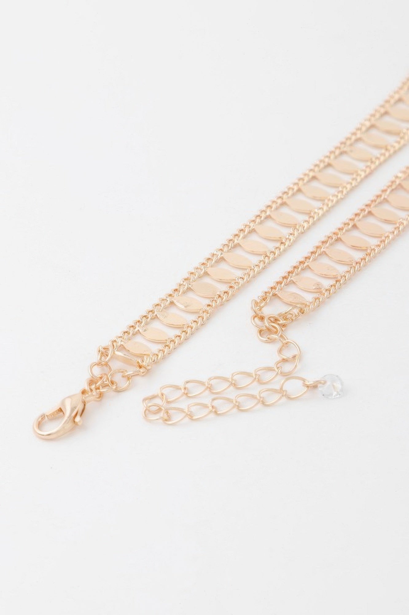 Leaf Chain Choker Necklace