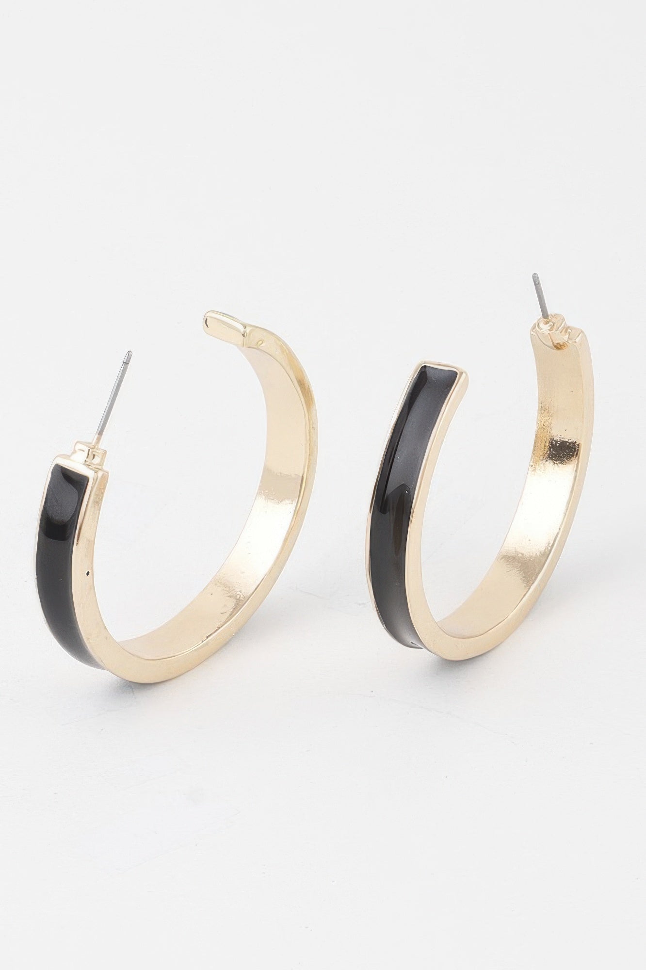 Solid Lined Hoop Earrings