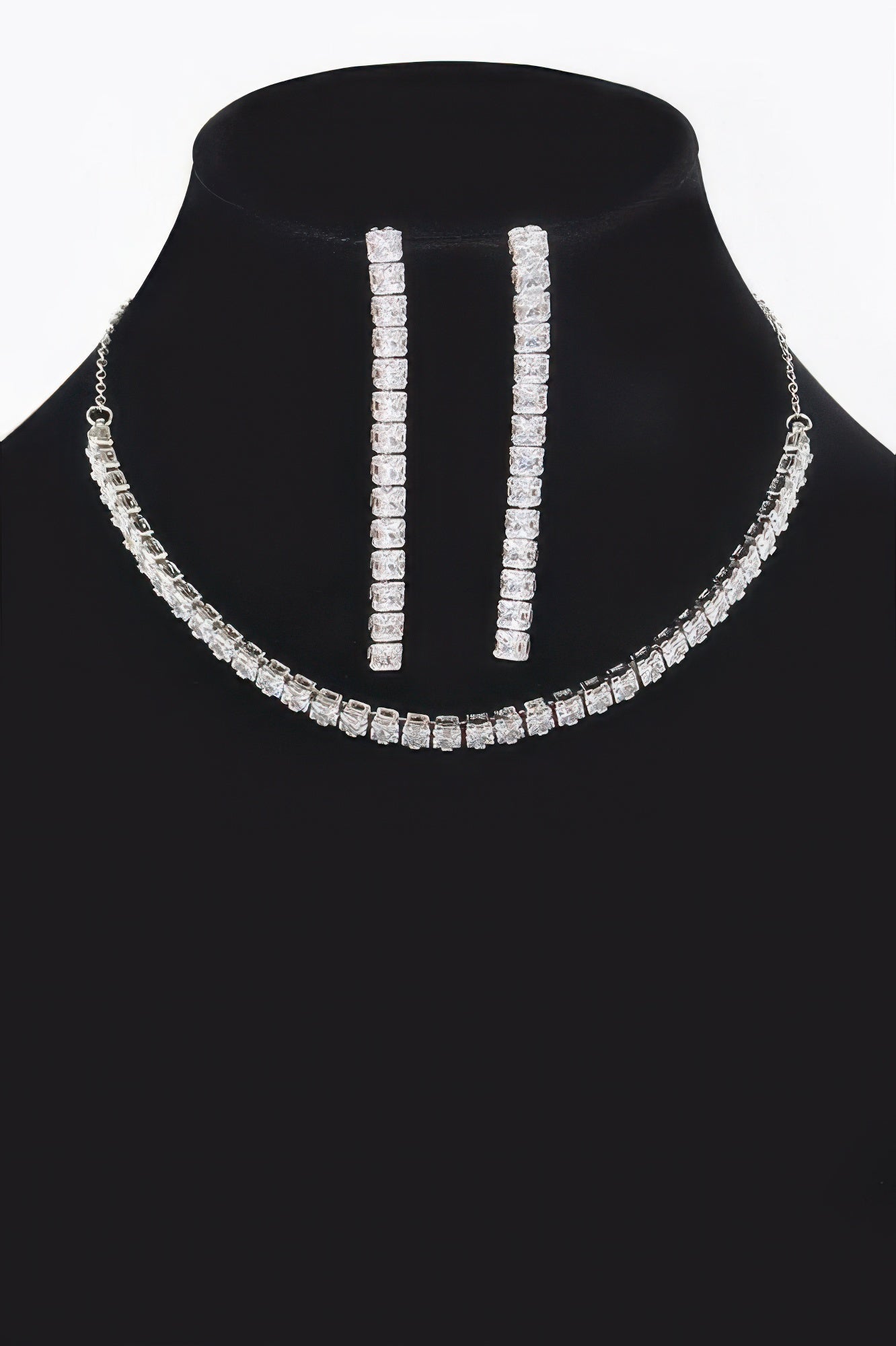 Rhinestone Choker W/earring