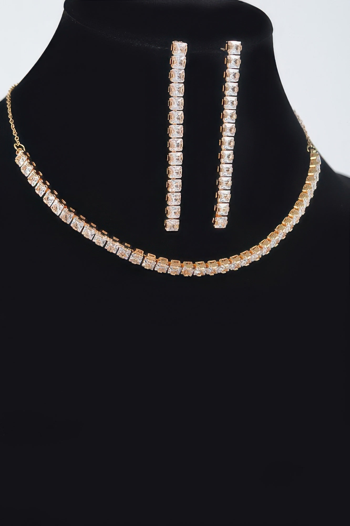Rhinestone Choker W/earring