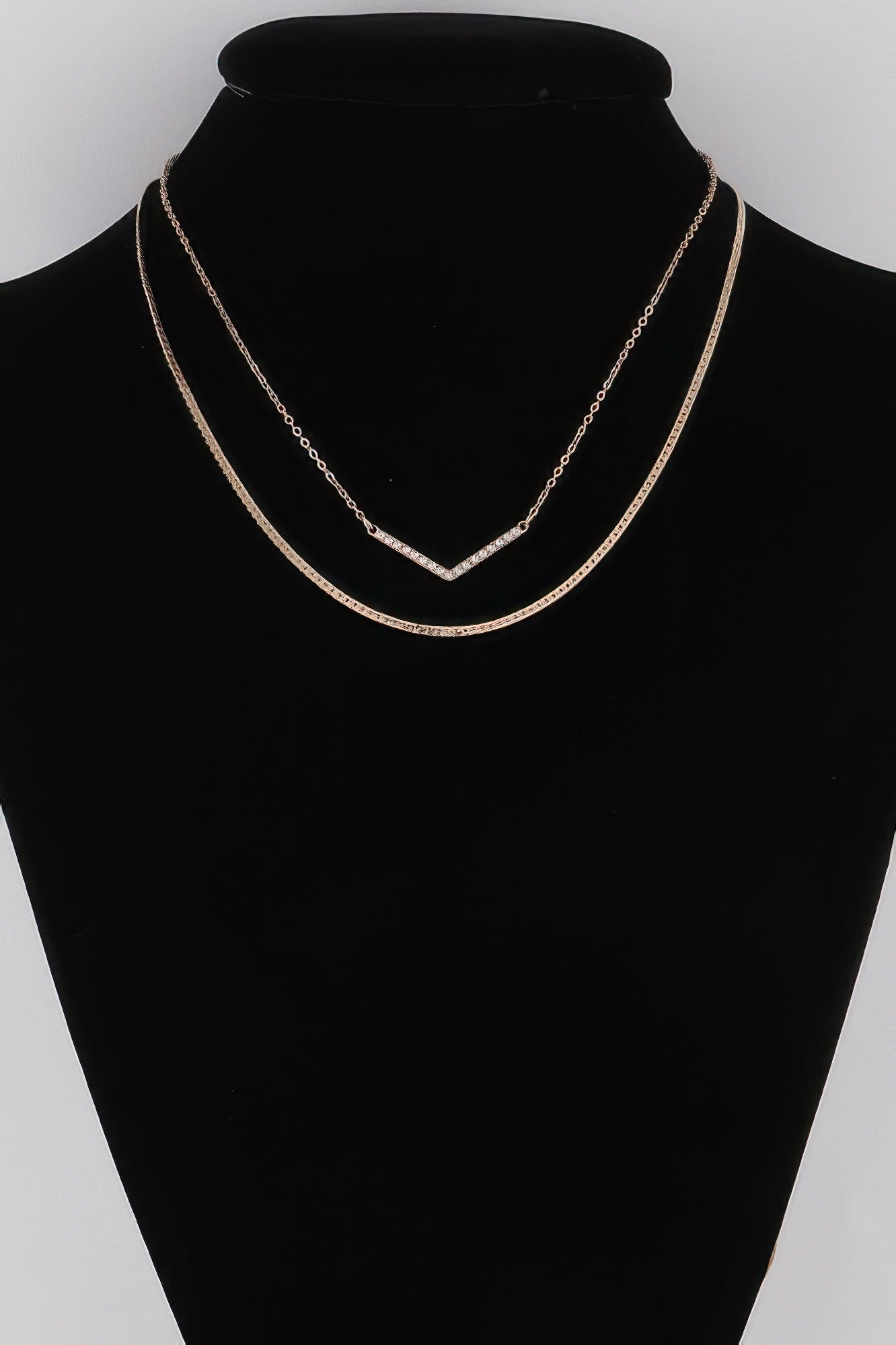 Pearled V Necklace