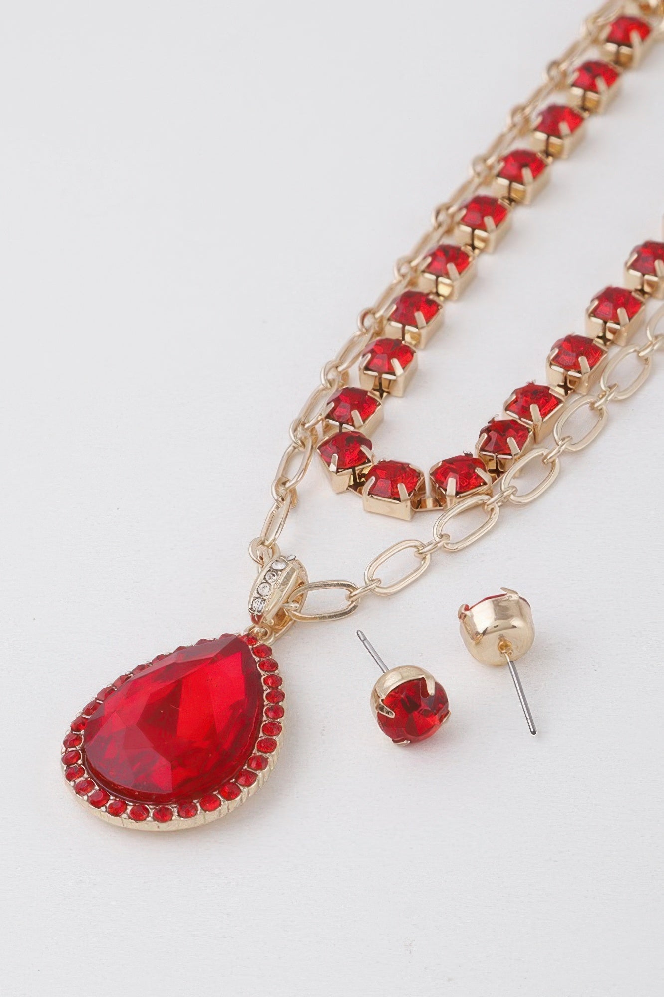 Jeweled Teardrop Pendant Necklace