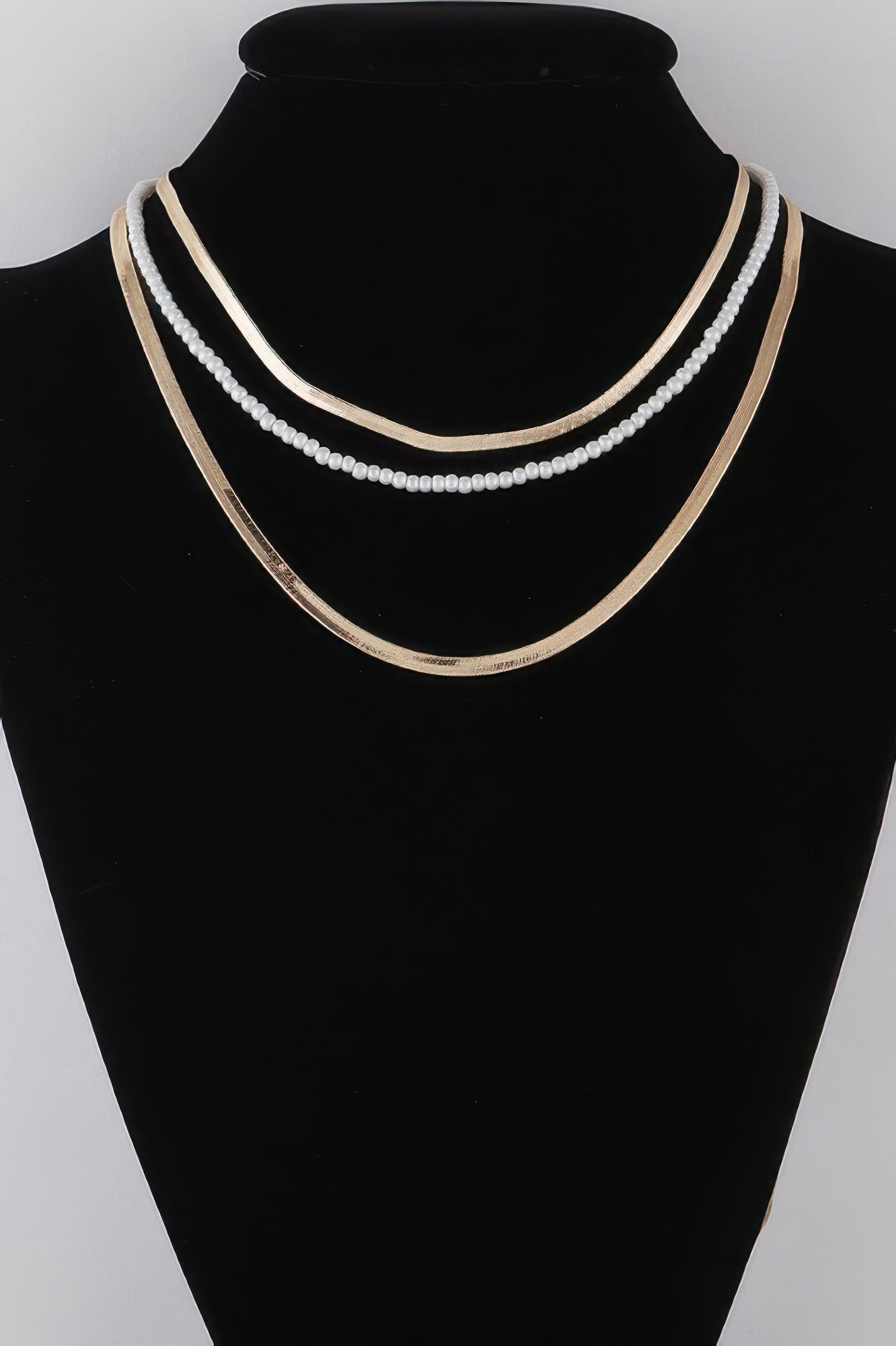Snake Chain N Pearl Necklace