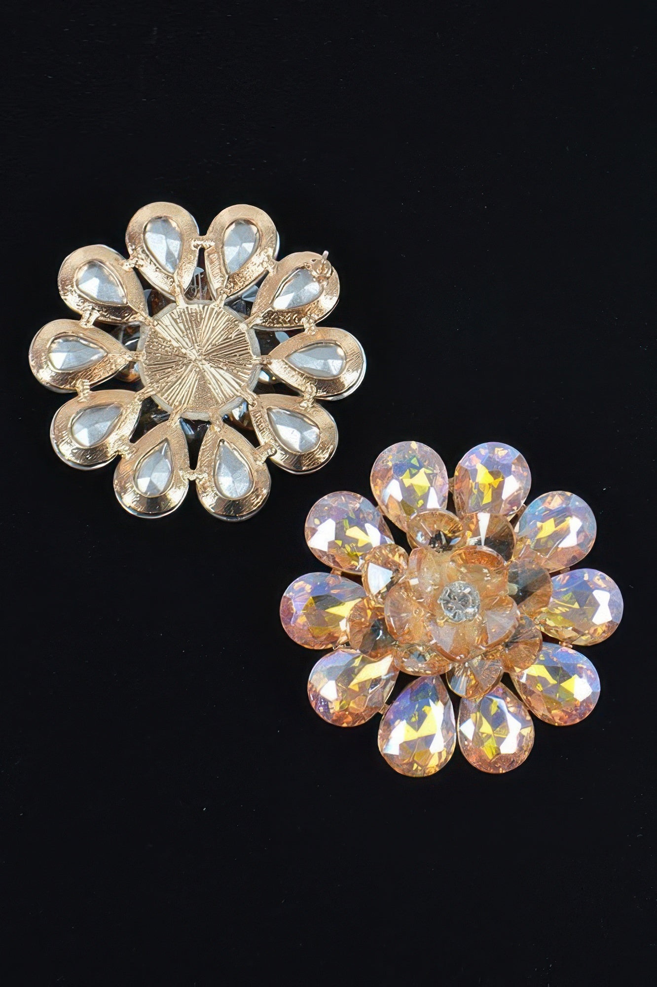 Rhinestone Studded Earring