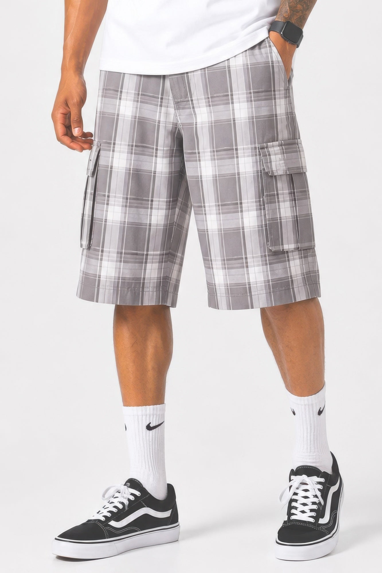 Mens Checkered Baggy Cargo Shorts