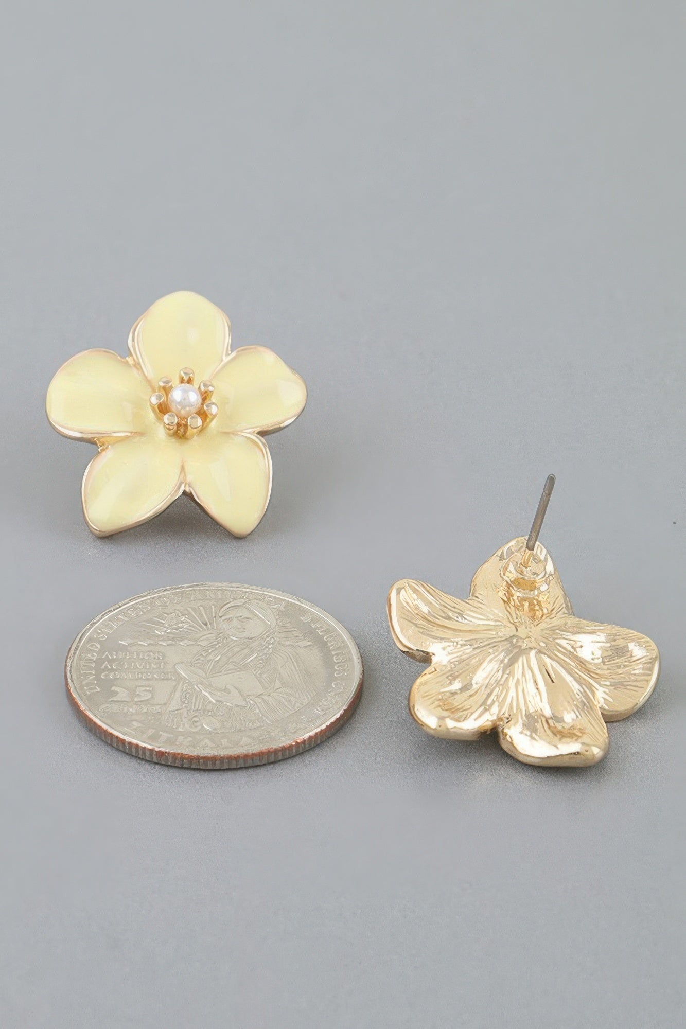 Marble Stone Flower Stud Earrings