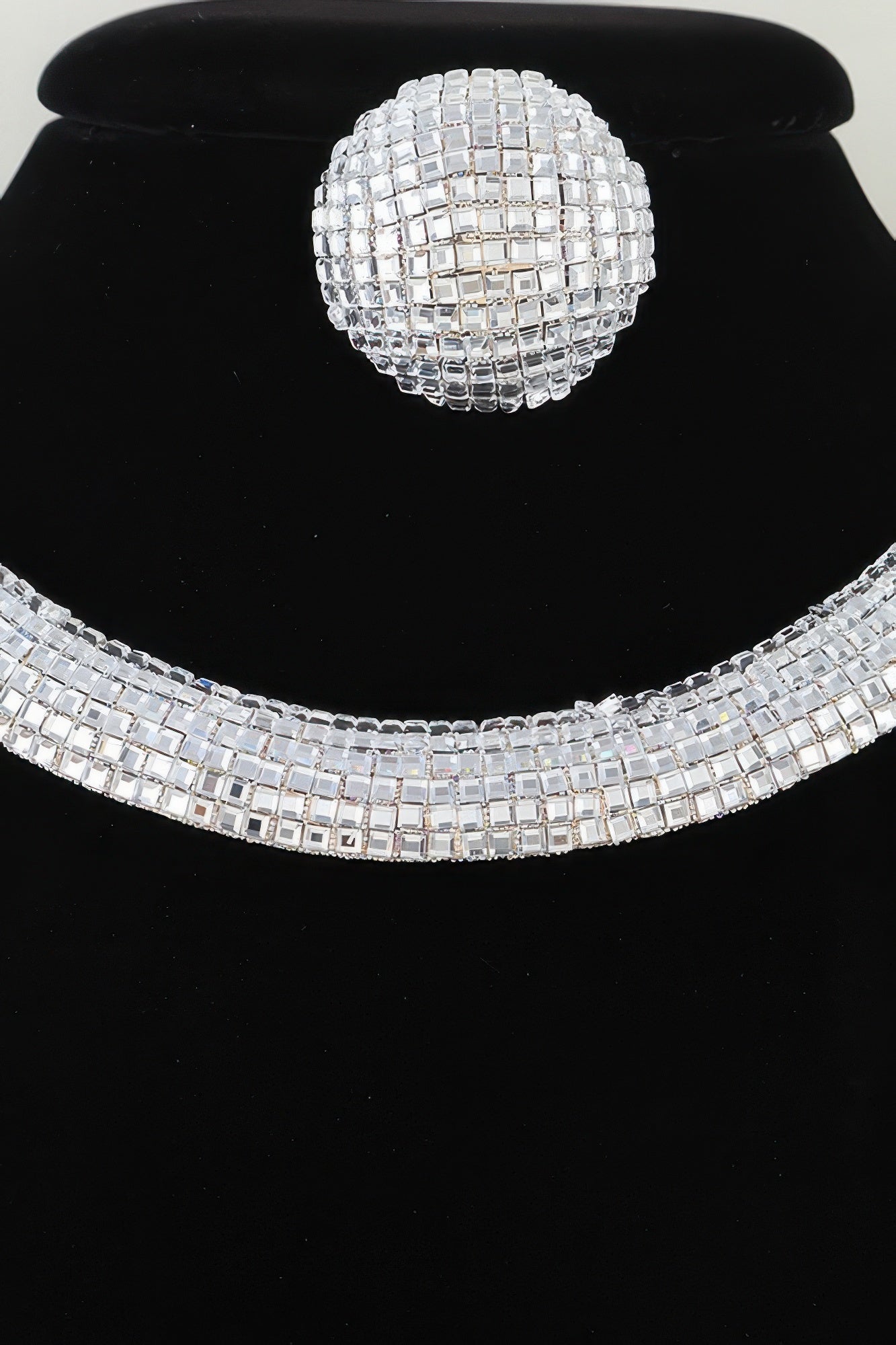 Disco Chain Choker Necklace Set