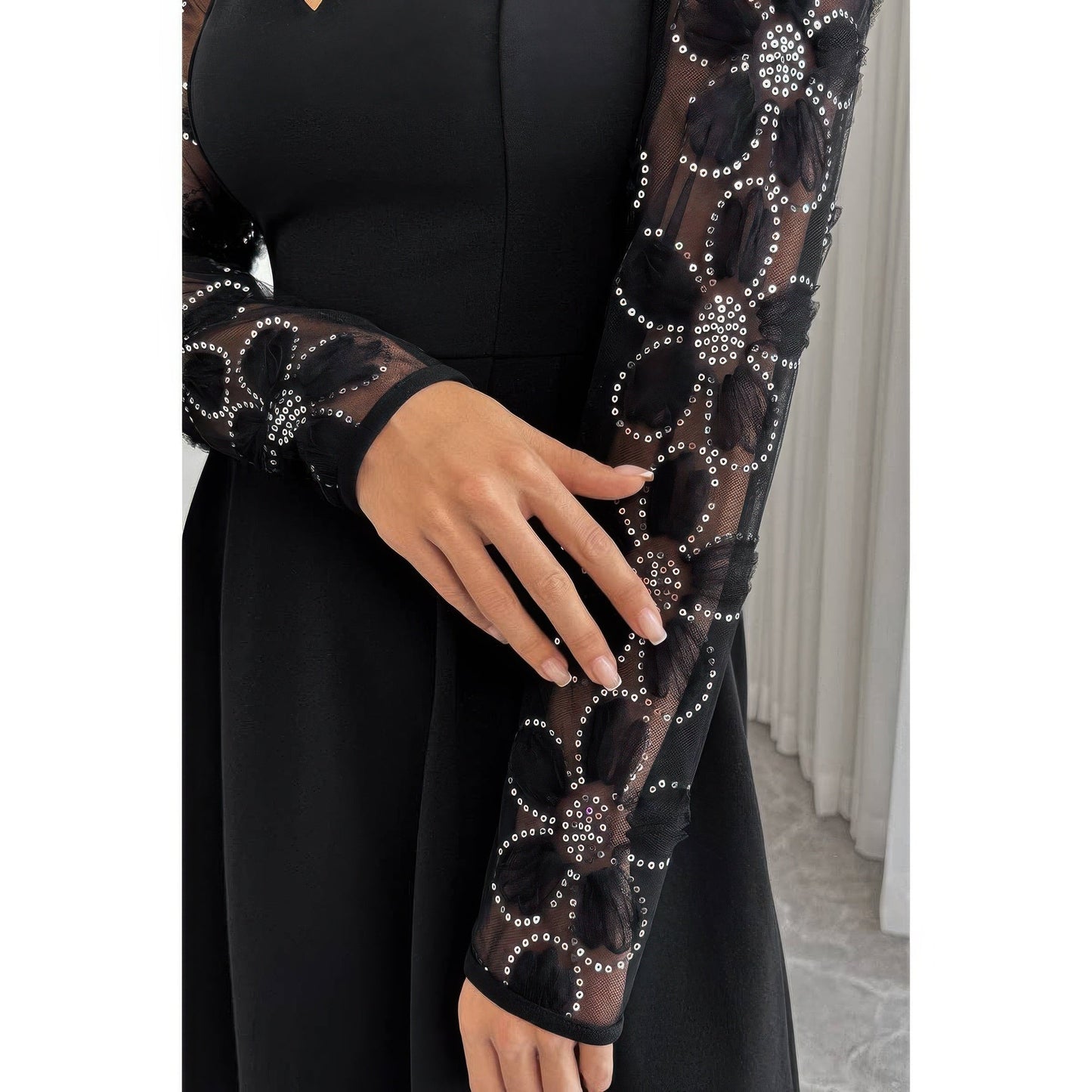 Plus Size Elegant Lace Panels Sequins Dress