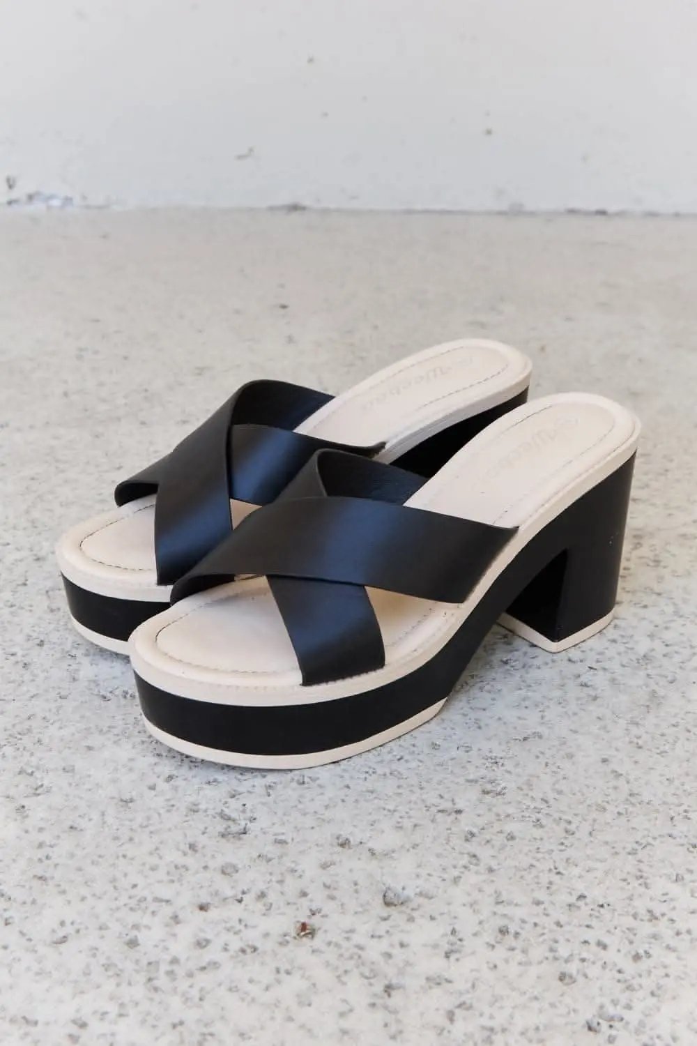 Trendsi Black Platform Sandals Women's Casual Shoes Comfortable Weeboo