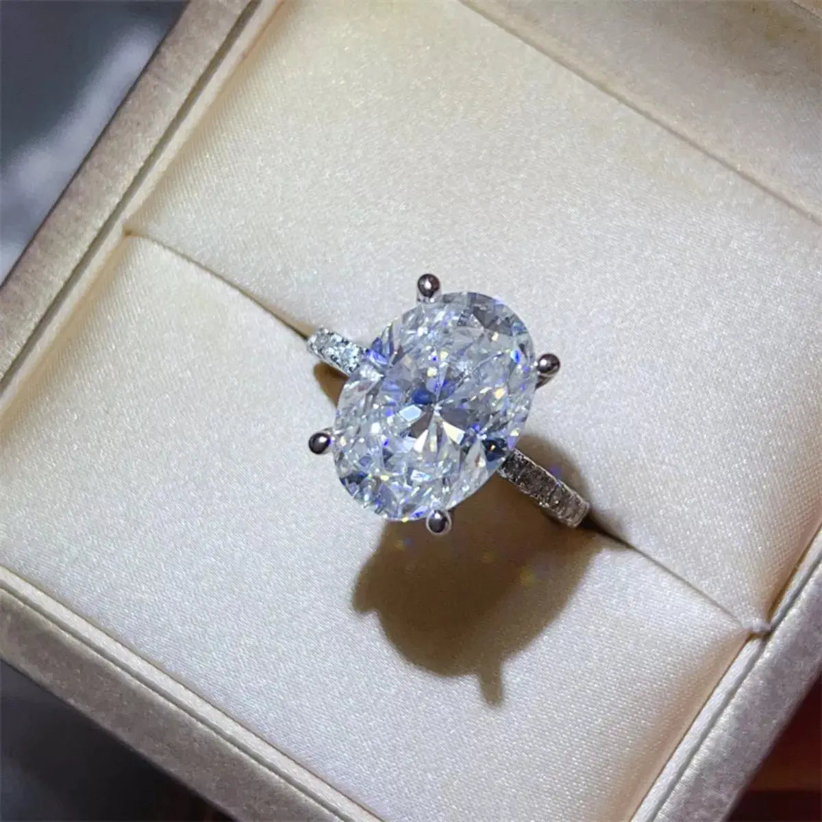 925 Sterling Silver Oval Cut 8 Carat Moissanite Ring