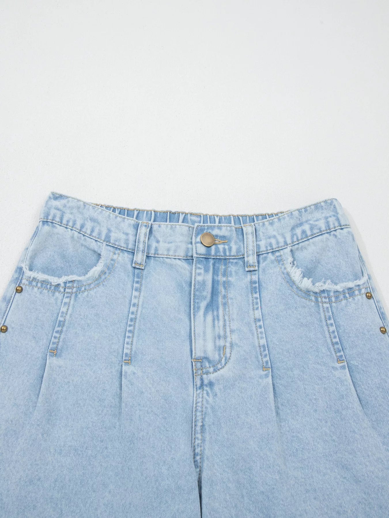 Studded Side Slit Leg Pocketed Frayed Wide Leg Jeans