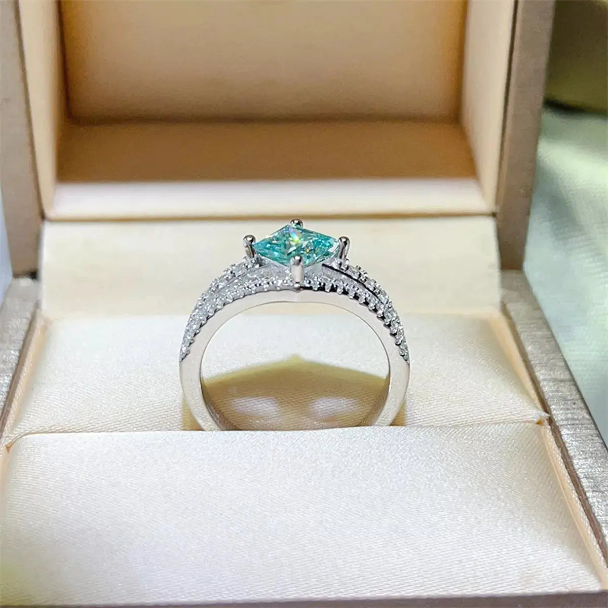 925 Sterling Silver Turquoise 1 Carat Moissanite Ring
