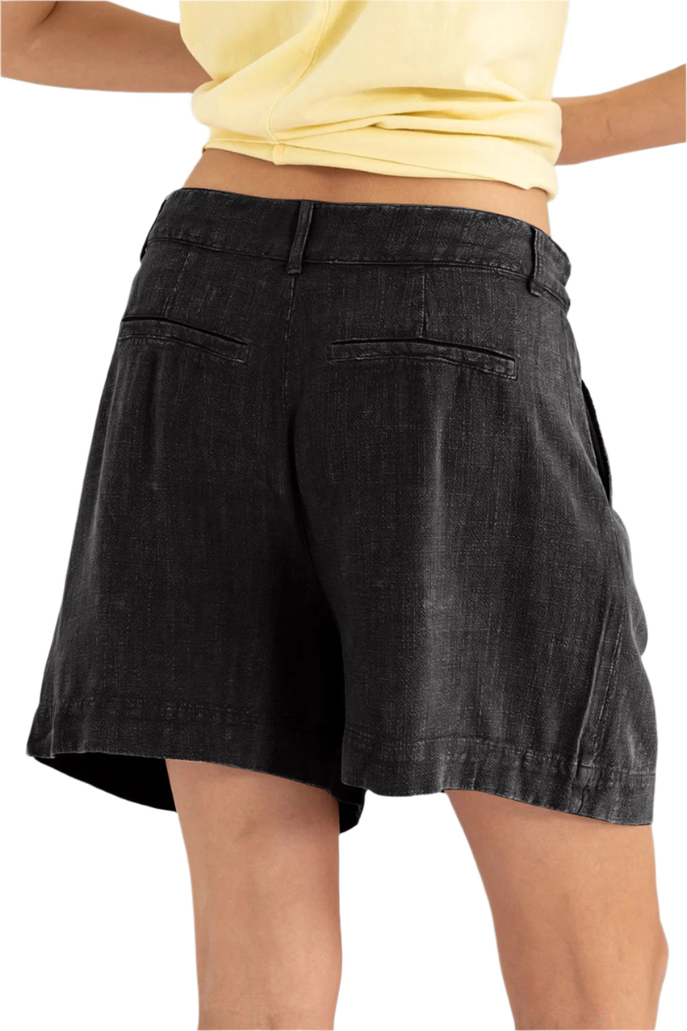 Size Medium Black High Waist Pleated Linen Shorts