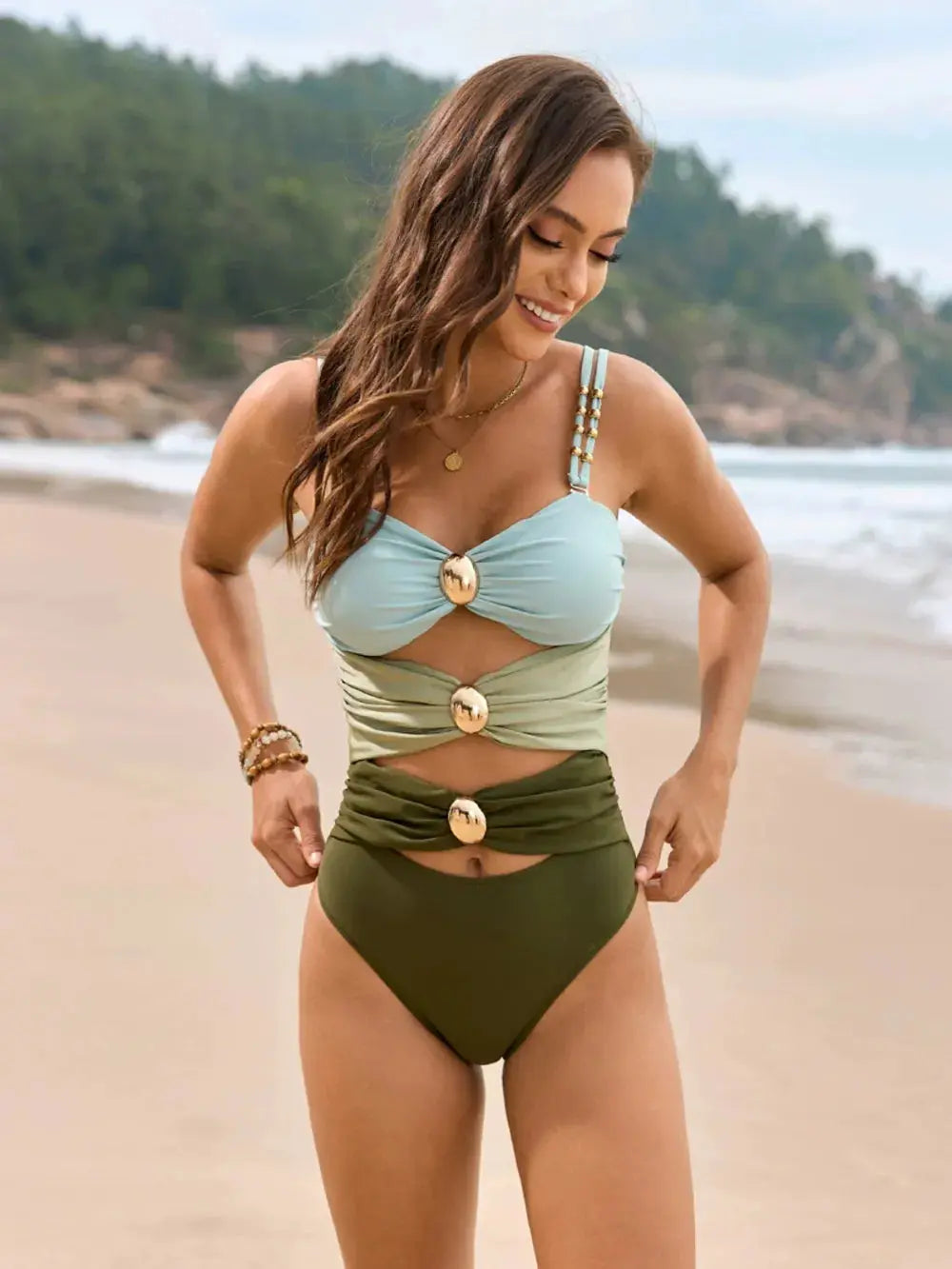 Color Block Sweetheart Neck One Piece Swimsuit