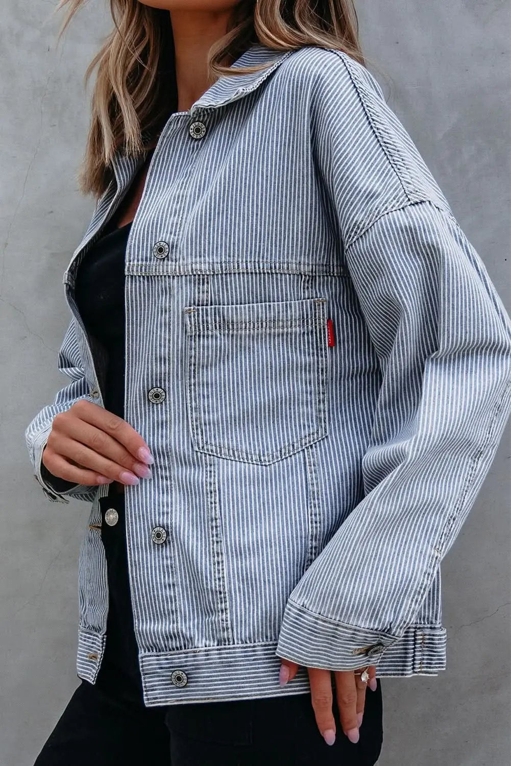 Shirts Love Salve Sky Blue Denim Jacket Women's Casual Oversized Pocketed Vintage