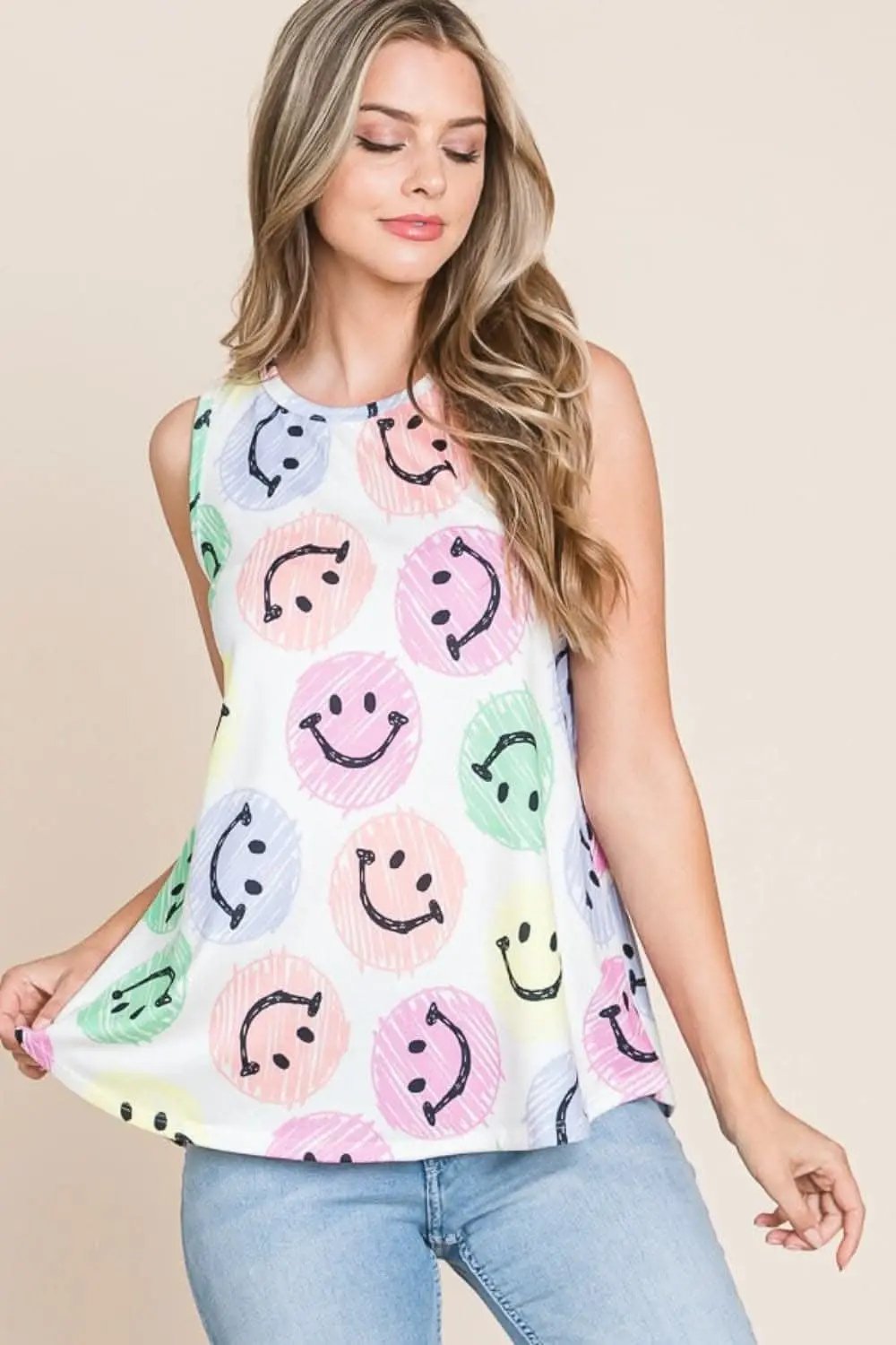 Trendsi Smiley Face Graphic Tank Top | Ivory
