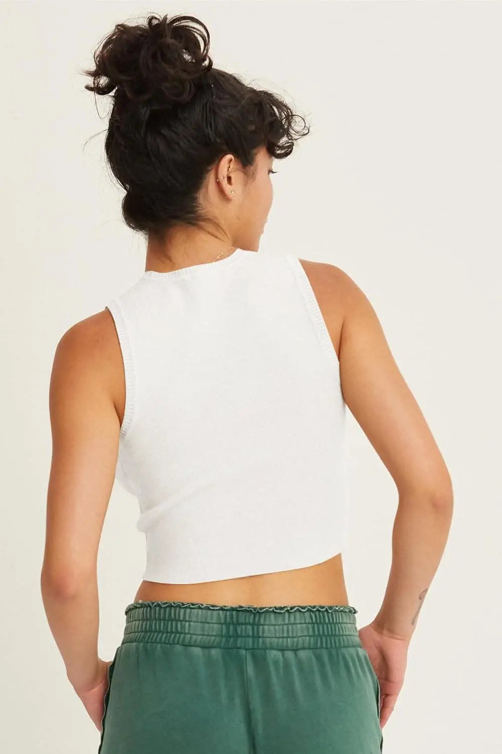 Trendsi Women's Cropped Tank Top Ribbed Knit — Casual Layering Piece