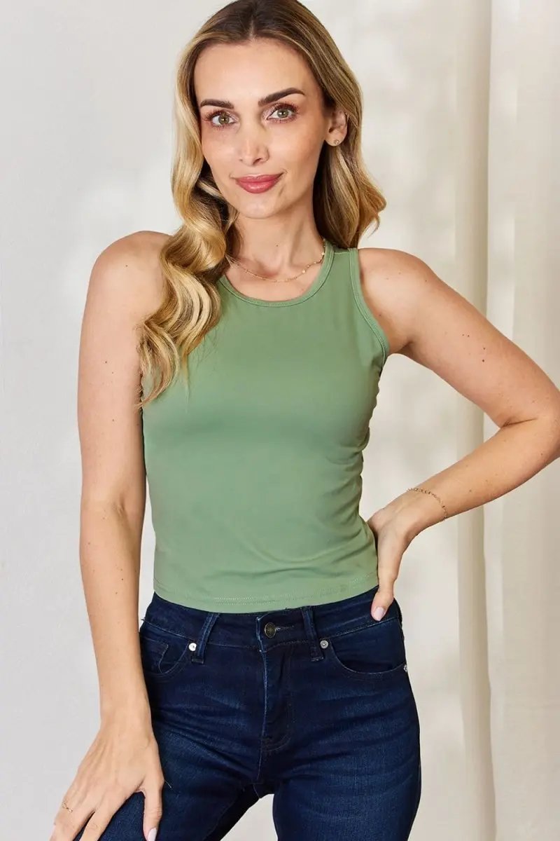 T-Shirts Trendsi Basic Bae Full Size Round Neck Slim Tank for Women