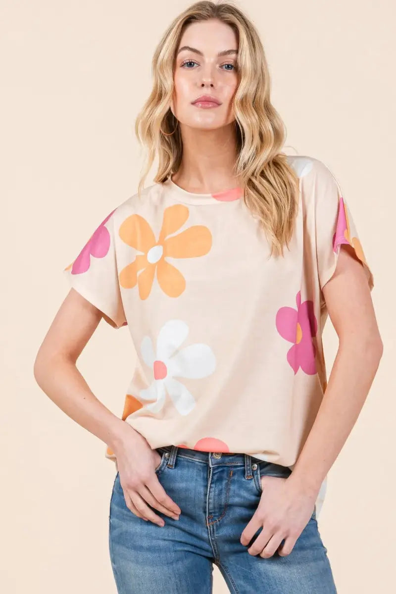 T-Shirts Trendsi Floral Tee Women's Casual Style Short Sleeve T-Shirt Soft & Comfy