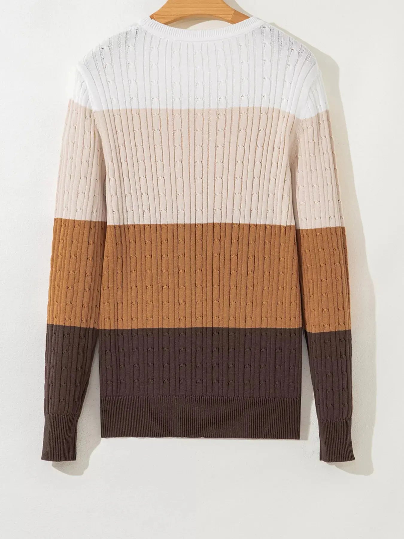 Colorblock Round Neck Cable Knit Sweater