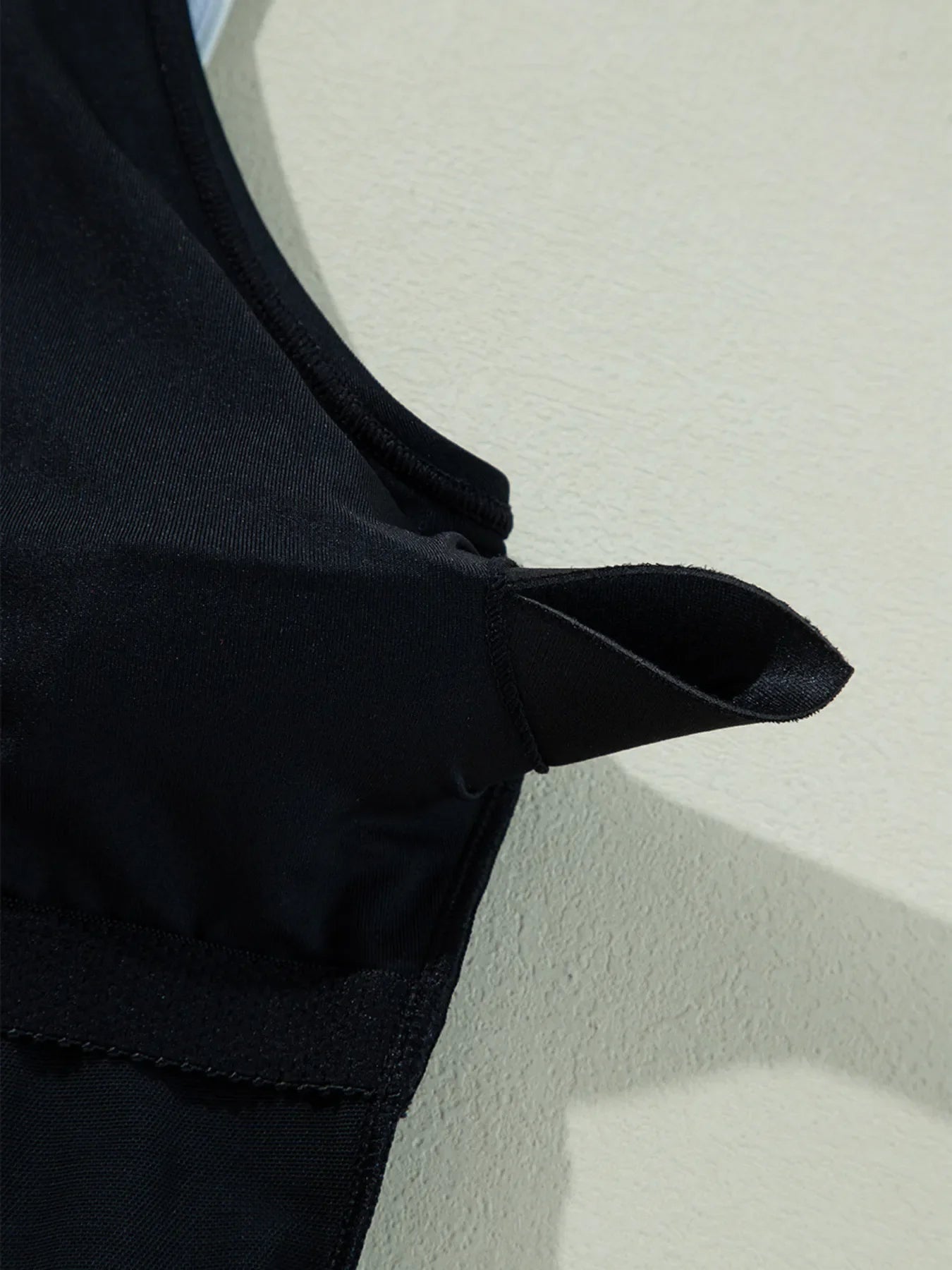 Ruffle Trim V Neck One Piece Swimsuit