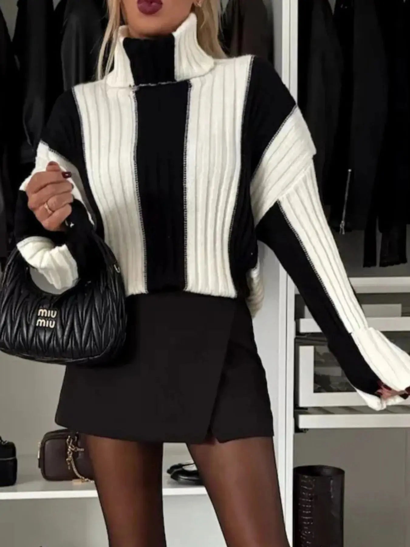 Color Block Ribbed Turtleneck Sweater