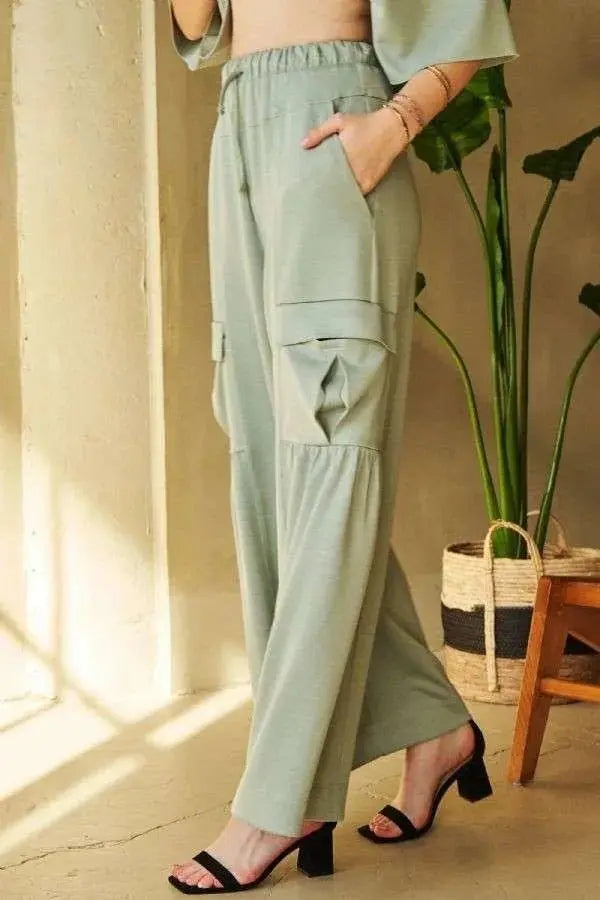 Trendsi Drawstring Ruched Pants Women's Wide Leg Casual Pants - Comfy & Stylish