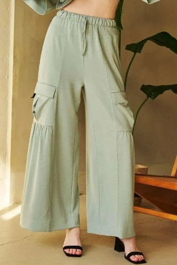 Trendsi Drawstring Ruched Pants Women's Wide Leg Casual Pants - Comfy & Stylish