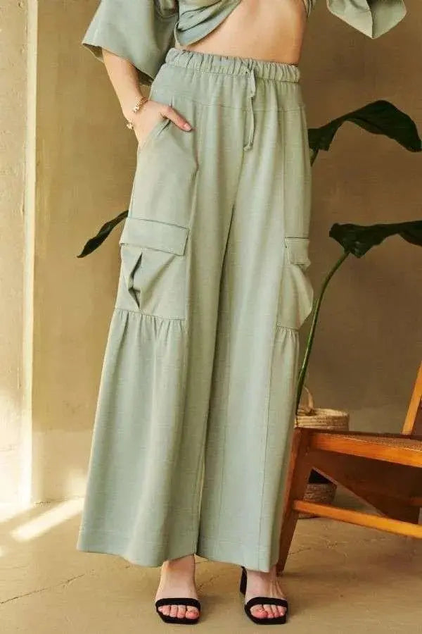 Trendsi Drawstring Ruched Pants Women's Wide Leg Casual Pants - Comfy & Stylish