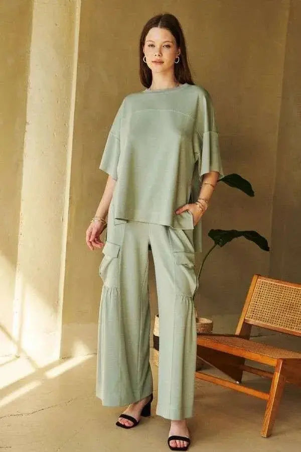 Trendsi Drawstring Ruched Pants Women's Wide Leg Casual Pants - Comfy & Stylish