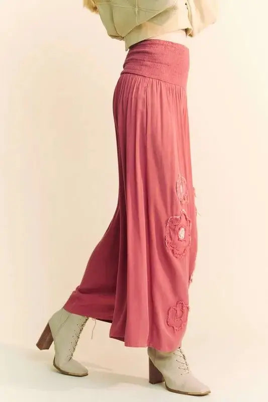 Trendsi Smocked Waist Pants Women's Casual Wide Leg Bottoms Comfortable Fit